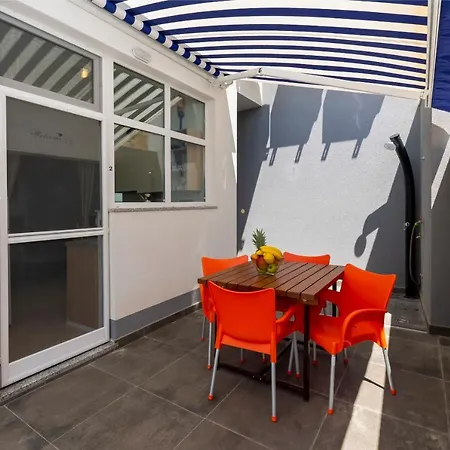 Sunny Apartment Lokva Rogoznica