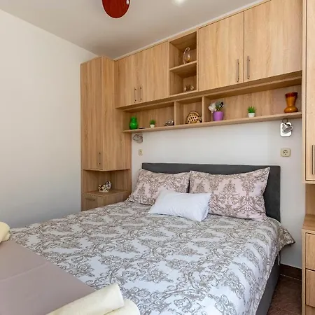 Apartment Sunny